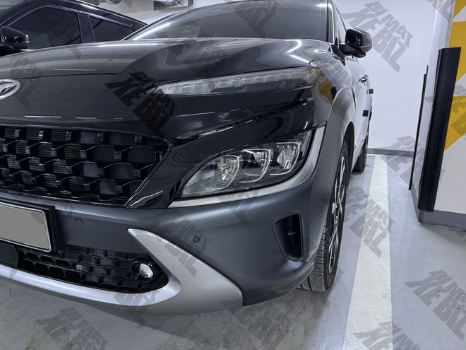 Hyundai Kona bản mới lộ diện tại Việt Nam: Thiết kế mới, tiện nghi xịn s&ograve;, c&oacute; ADAS nhưng kh&ocirc;ng phải xe b&aacute;n đại tr&agrave; cho số đ&ocirc;ng- Ảnh 11.