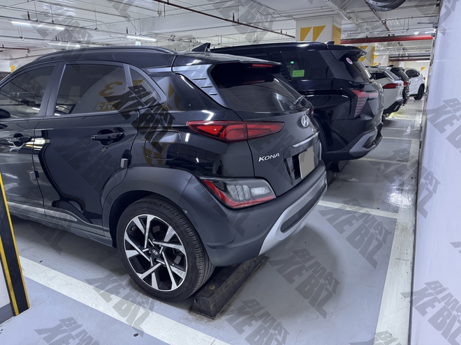 Hyundai Kona bản mới lộ diện tại Việt Nam: Thiết kế mới, tiện nghi xịn s&ograve;, c&oacute; ADAS nhưng kh&ocirc;ng phải xe b&aacute;n đại tr&agrave; cho số đ&ocirc;ng- Ảnh 13.