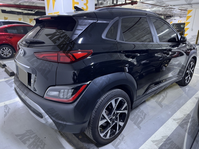 Hyundai Kona bản mới lộ diện tại Việt Nam: Thiết kế mới, tiện nghi xịn s&ograve;, c&oacute; ADAS nhưng kh&ocirc;ng phải xe b&aacute;n đại tr&agrave; cho số đ&ocirc;ng- Ảnh 4.