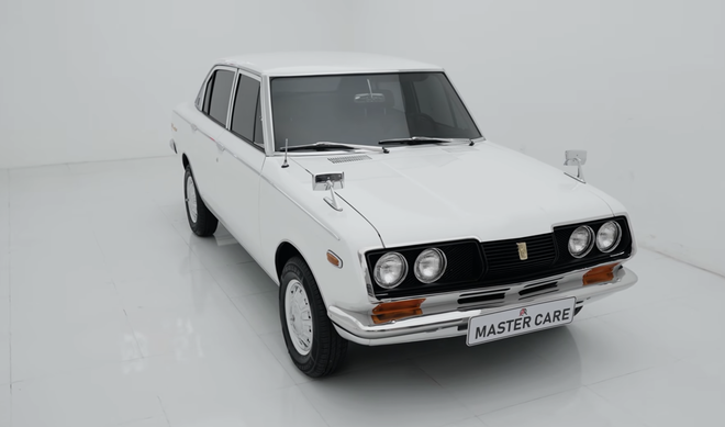 Dân chơi TP.HCM làm mới Toyota Corona 1975 theo cách 'khó nhất': Không độ chế cầu kỳ nhưng mất nhiều thời gian, lựa đúng đồ cũng không đơn giản- Ảnh 3. Dân chơi TP.HCM làm mới Toyota Corona 1975 theo cách 'khó nhất': Không độ chế cầu kỳ nhưng mất nhiều thời gian, lựa đúng đồ cũng không đơn giản- Ảnh 3.