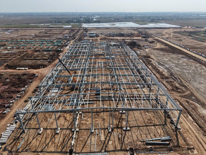 V&agrave;o tận nơi đổ m&oacute;ng nh&agrave; m&aacute;y Omoda & Jaecoo Việt Nam để thấy họ c&oacute; thật sự nghi&ecirc;m t&uacute;c sản xuất v&agrave; b&aacute;n xe cho người Việt hay kh&ocirc;ng?- Ảnh 4.