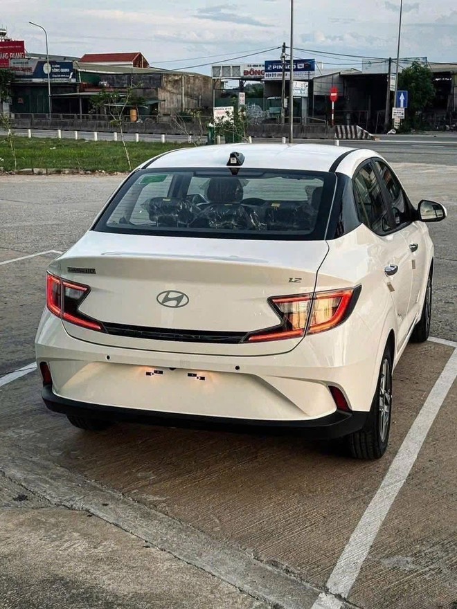 Xe Hyundai &lsquo;đạp gi&aacute;&rsquo; kịch s&agrave;n th&aacute;ng Tết Nguy&ecirc;n đ&aacute;n: Stargazer rẻ ngang xe hạng A, Accent quyết gi&agrave;nh lại thị phần- Ảnh 5.