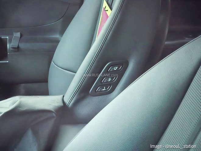 Hyundai Creta đời mới lộ th&ecirc;m nhiều điểm mới lạ: M&acirc;m khủng nhất ph&acirc;n kh&uacute;c, ghế c&oacute; t&iacute;nh năng &lsquo;&ocirc;ng chủ&rsquo; như Camry, nội thất rộng hơn hẳn- Ảnh 11.