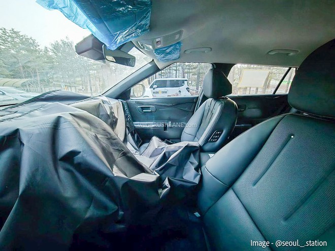 Hyundai Creta đời mới lộ th&ecirc;m nhiều điểm mới lạ: M&acirc;m khủng nhất ph&acirc;n kh&uacute;c, ghế c&oacute; t&iacute;nh năng &lsquo;&ocirc;ng chủ&rsquo; như Camry, nội thất rộng hơn hẳn- Ảnh 8.