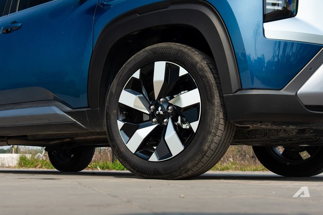 Đem Mitsubishi Destinator v&agrave; Mazda CX-5 so găng thực tế xem tầm 800 triệu đồng th&igrave; xe n&agrave;o đ&aacute;ng mua hơn v&agrave; đ&acirc;y l&agrave; c&acirc;u trả lời- Ảnh 10.