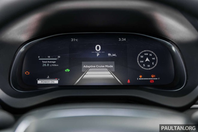 Ảnh thực tế Toyota Venza gi&aacute; quy đổi gần 2 tỷ đồng vừa ra mắt ĐN&Aacute;: Tiện nghi xịn, c&oacute; ADAS nhưng m&agrave;n h&igrave;nh dễ g&acirc;y tranh c&atilde;i- Ảnh 9.