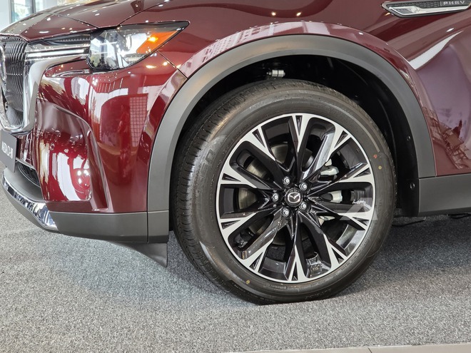 Chạm mặt Mazda MX-5 v&agrave; CX-90 tại H&agrave; Nội: Một chiếc để chơi, một chiếc cho kh&aacute;ch Việt chuộng xe rộng- Ảnh 17.