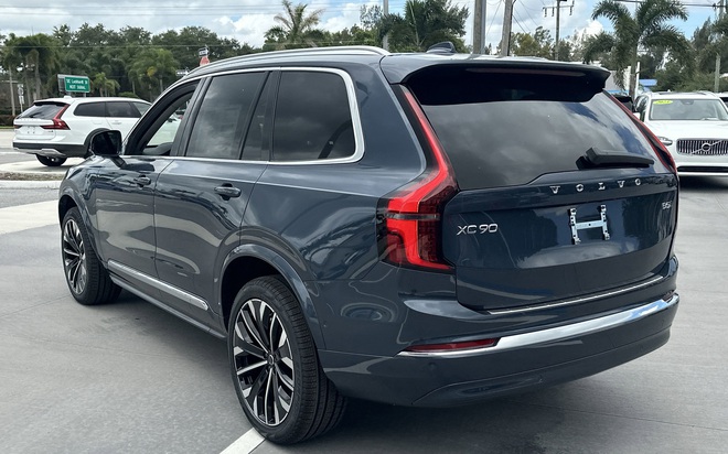 Volvo XC90 2026 đ&atilde; về Việt Nam, ra mắt ngay tuần n&agrave;y: Dự kiến gần 3,6 tỷ đồng rẻ hơn X5, Q7, động cơ kh&aacute;c hẳn trước đ&acirc;y- Ảnh 4.