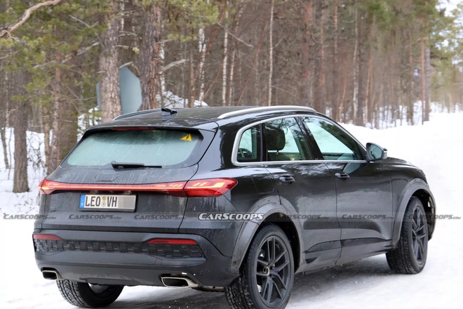 Trông rất Audi Q5 nhưng thực chất là Porsche Macan đời mới: Chung nền tảng, máy xăng, có thể thêm cả hybrid- Ảnh 3. Trông rất Audi Q5 nhưng thực chất là Porsche Macan đời mới: Chung nền tảng, máy xăng, có thể thêm cả hybrid- Ảnh 3.