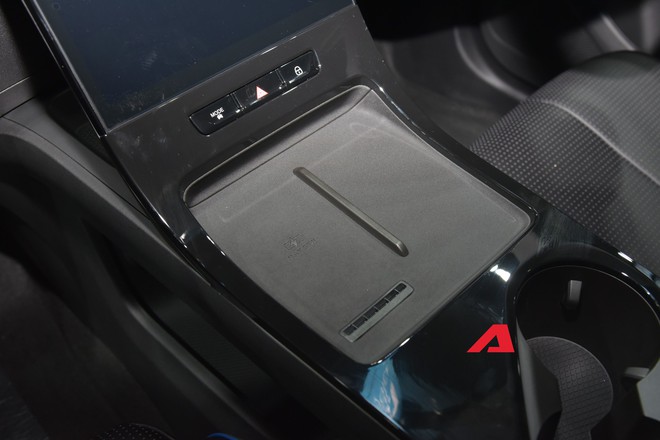 Soi kỹ Jaecoo J5 EV v&agrave; J6 EV sắp ra mắt Việt Nam: Thiết kế như xe sang, một lần sạc chạy TP.HCM - Nha Trang thoải m&aacute;i, 'phả hơi n&oacute;ng' v&agrave;o ph&acirc;n kh&uacute;c B v&agrave; C khi về Việt Nam- Ảnh 27.