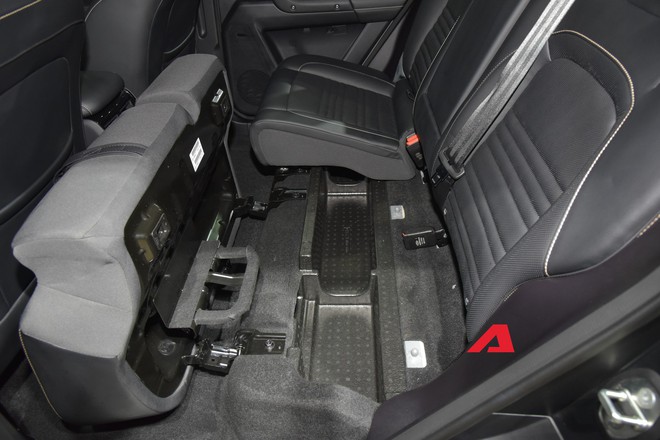 Soi kỹ Jaecoo J5 EV v&agrave; J6 EV sắp ra mắt Việt Nam: Thiết kế như xe sang, một lần sạc chạy TP.HCM - Nha Trang thoải m&aacute;i, 'phả hơi n&oacute;ng' v&agrave;o ph&acirc;n kh&uacute;c B v&agrave; C khi về Việt Nam- Ảnh 10.