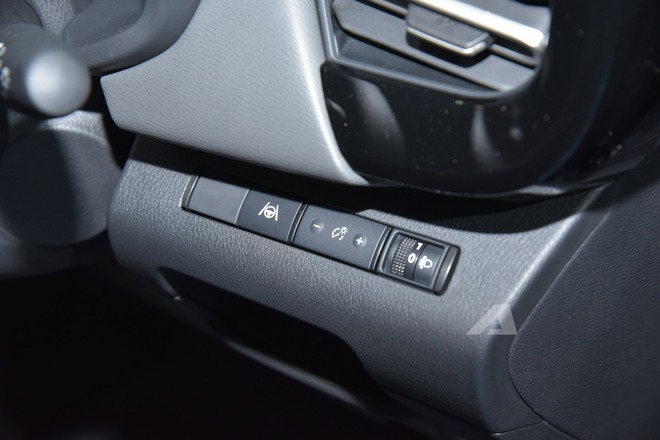 Nissan Kicks 2026 trình làng: Ngoại hình mới hầm hố hơn, thêm màn hình 12,3 inch, giá quy đổi từ 668 triệu đồng- Ảnh 15. Nissan Kicks 2026 trình làng: Ngoại hình mới hầm hố hơn, thêm màn hình 12,3 inch, giá quy đổi từ 668 triệu đồng- Ảnh 15.