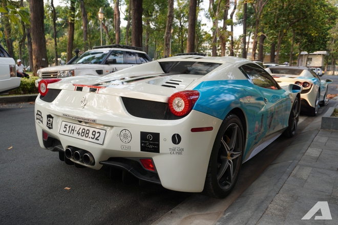 D&agrave;n si&ecirc;u xe, xe si&ecirc;u sang của &ocirc;ng Đặng L&ecirc; Nguy&ecirc;n Vũ tề tựu đ&ocirc;ng đủ, chuẩn bị xuy&ecirc;n Việt trong H&agrave;nh tr&igrave;nh từ tr&aacute;i tim- Ảnh 5.