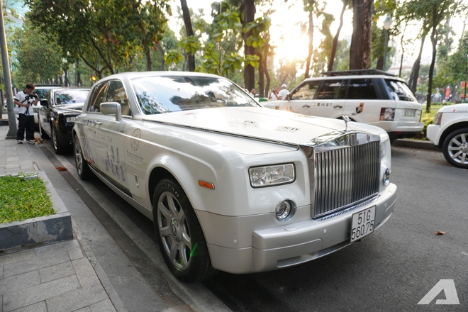 D&agrave;n si&ecirc;u xe, xe si&ecirc;u sang của &ocirc;ng Đặng L&ecirc; Nguy&ecirc;n Vũ tề tựu đ&ocirc;ng đủ, chuẩn bị xuy&ecirc;n Việt trong H&agrave;nh tr&igrave;nh từ tr&aacute;i tim- Ảnh 7.