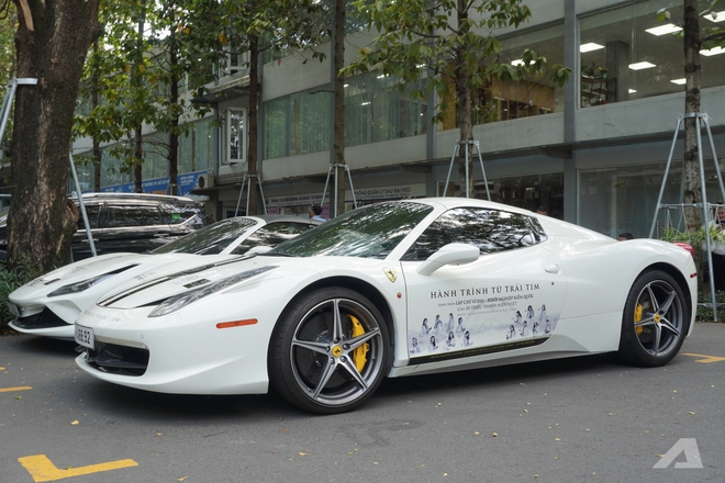 'Soi' d&agrave;n xe của &ocirc;ng Đặng L&ecirc; Nguy&ecirc;n Vũ mang đi xuy&ecirc;n Việt: C&oacute; chiếc đ&atilde; lăn b&aacute;nh hơn 90.000km, chi ph&iacute; đổ xăng c&oacute; thể khiến nhiều người kinh ngạc- Ảnh 1.