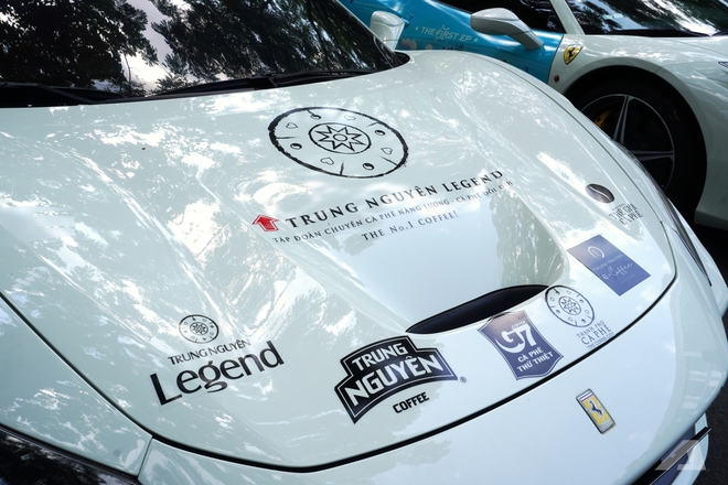 'Soi' d&agrave;n xe của &ocirc;ng Đặng L&ecirc; Nguy&ecirc;n Vũ mang đi xuy&ecirc;n Việt: C&oacute; chiếc đ&atilde; lăn b&aacute;nh hơn 90.000km, chi ph&iacute; đổ xăng c&oacute; thể khiến nhiều người kinh ngạc- Ảnh 4.