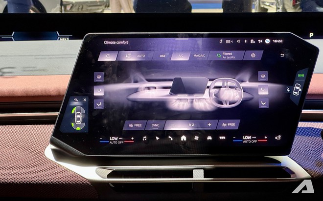 Xem trước BMW iX3 2026 dễ về Việt Nam: Gi&aacute; quy đổi gần 3 tỷ đồng, nội thất 'ngợp' m&agrave;n h&igrave;nh, đầy pin dư sức chạy H&agrave; Nội - Đ&agrave; Nẵng- Ảnh 19.