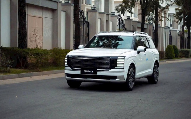 Hyundai Palisade 2026 nhận cọc tại Việt Nam: Thiết kế mới góc cạnh hơn như Range Rover, dễ đổi động cơ hybrid, thêm khó cho Teramont- Ảnh 2. Hyundai Palisade 2026 nhận cọc tại Việt Nam: Thiết kế mới góc cạnh hơn như Range Rover, dễ đổi động cơ hybrid, thêm khó cho Teramont- Ảnh 2.