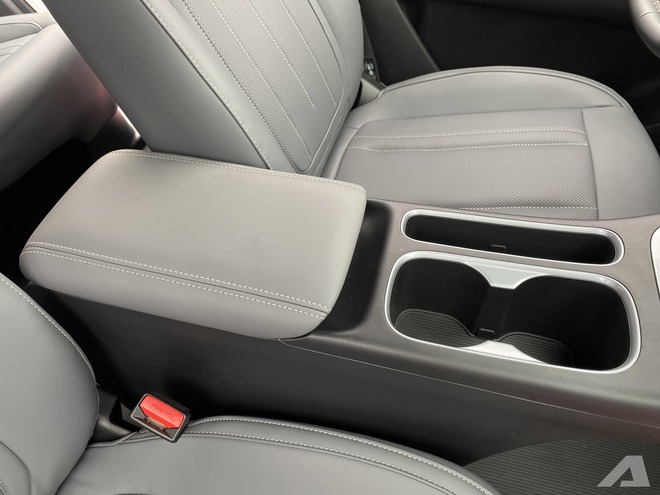 Geely EX2 ra mắt Việt Nam: Giá từ 459 triệu đồng, màn hình siêu lớn, có ADAS, sạc đầy đủ chạy Hà Nội - Hà Tĩnh- Ảnh 14. Geely EX2 ra mắt Việt Nam: Giá từ 459 triệu đồng, màn hình siêu lớn, có ADAS, sạc đầy đủ chạy Hà Nội - Hà Tĩnh- Ảnh 14.