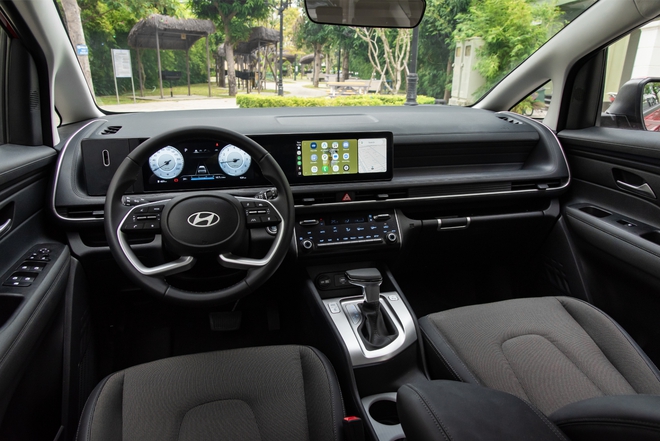 Cận cảnh Hyundai Stargazer mới tại Việt Nam: Loạt n&acirc;ng cấp đắt gi&aacute; gi&uacute;p n&acirc;ng tầm ho&agrave;n to&agrave;n trải nghiệm- Ảnh 8.