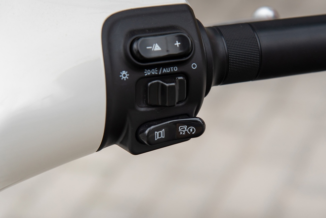 Đánh giá Yadea Osta sau 1 tuần sử dụng: Bóc hết ưu/nhược điểm người dùng cần biết- Ảnh 26. Đánh giá Yadea Osta sau 1 tuần sử dụng: Bóc hết ưu/nhược điểm người dùng cần biết- Ảnh 26.