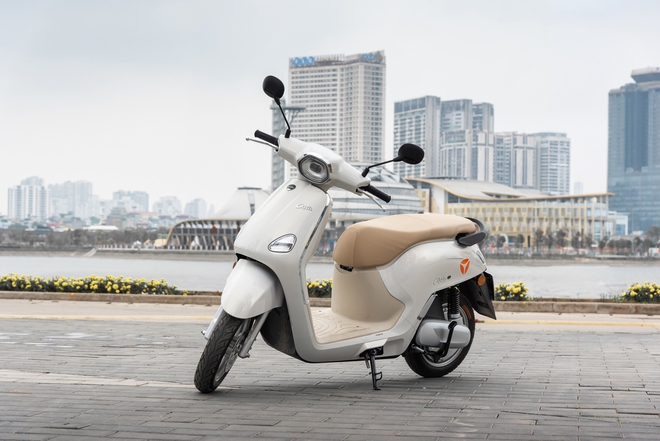 Đánh giá Yadea Osta sau 1 tuần sử dụng: Bóc hết ưu/nhược điểm người dùng cần biết- Ảnh 16. Đánh giá Yadea Osta sau 1 tuần sử dụng: Bóc hết ưu/nhược điểm người dùng cần biết- Ảnh 16.