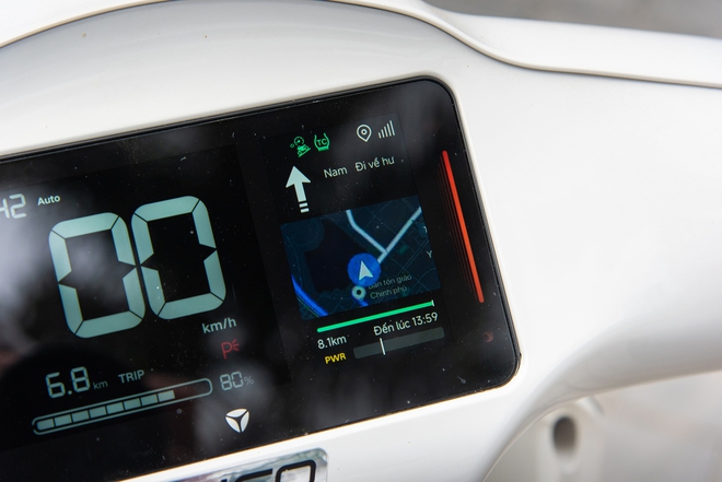 Đánh giá Yadea Osta sau 1 tuần sử dụng: Bóc hết ưu/nhược điểm người dùng cần biết- Ảnh 6. Đánh giá Yadea Osta sau 1 tuần sử dụng: Bóc hết ưu/nhược điểm người dùng cần biết- Ảnh 6.