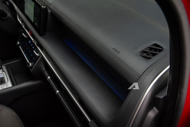 Tôi trải nghiệm Hyundai Stargazer 2026 giá 615 triệu và thấy xe gia đình đủ ADAS, không gian rộng, nội thất mới như này cũng sướng!- Ảnh 26. Tôi trải nghiệm Hyundai Stargazer 2026 giá 615 triệu và thấy xe gia đình đủ ADAS, không gian rộng, nội thất mới như này cũng sướng!- Ảnh 26.