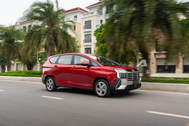 Tôi trải nghiệm Hyundai Stargazer 2026 giá 615 triệu và thấy xe gia đình đủ ADAS, không gian rộng, nội thất mới như này cũng sướng!- Ảnh 14. Tôi trải nghiệm Hyundai Stargazer 2026 giá 615 triệu và thấy xe gia đình đủ ADAS, không gian rộng, nội thất mới như này cũng sướng!- Ảnh 14.