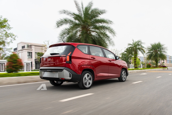 Tôi trải nghiệm Hyundai Stargazer 2026 giá 615 triệu và thấy xe gia đình đủ ADAS, không gian rộng, nội thất mới như này cũng sướng!- Ảnh 17. Tôi trải nghiệm Hyundai Stargazer 2026 giá 615 triệu và thấy xe gia đình đủ ADAS, không gian rộng, nội thất mới như này cũng sướng!- Ảnh 17.