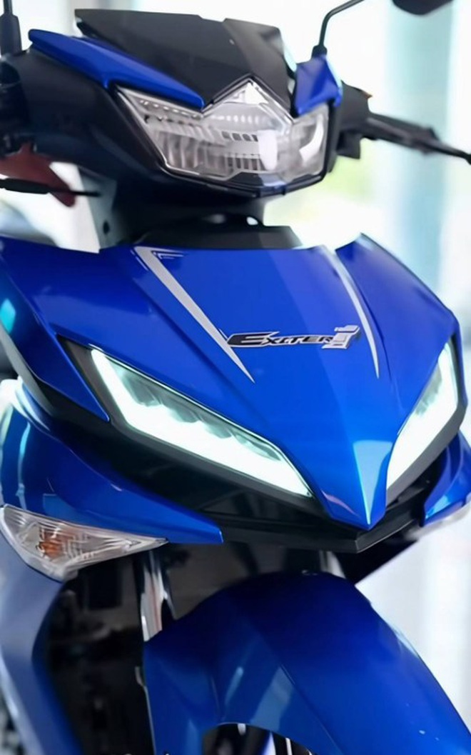 Thực hư clip Yamaha Exciter 2026 đang g&acirc;y x&ocirc;n xao MXH: Thiết kế hệt ảnh r&ograve; rỉ, cốp lớn v&agrave; cục m&aacute;y lạ tiết lộ sự thật- Ảnh 1.