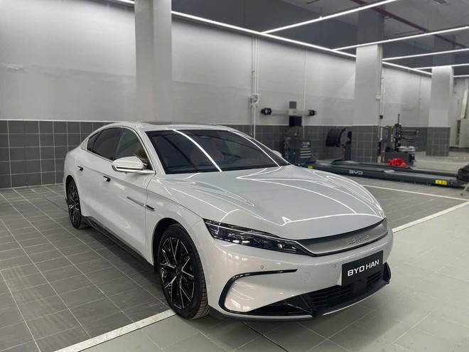 BYD giảm gi&aacute; lăn b&aacute;nh loạt xe tại Việt Nam: Khuyến m&atilde;i nhiều nhất hơn 80 triệu đồng triệu đồng, xe VIN cũ được hỗ trợ nhiều hơn- Ảnh 7.