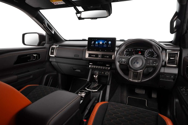 Mitsubishi Triton sắp th&ecirc;m bản mới tại Đ&ocirc;ng Nam &Aacute;: Gi&aacute; quy đổi dự kiến tới 1,1 tỷ đồng, lấy cảm hứng từ AXCR 2025, sản xuất giới hạn- Ảnh 5.