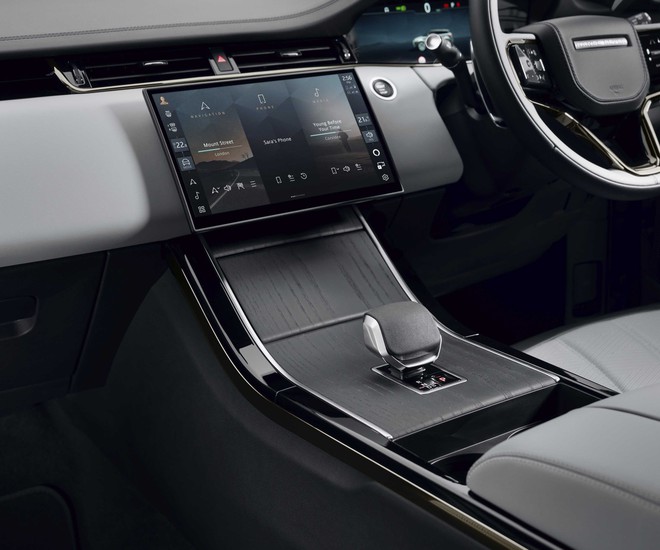 Range Rover Evoque 2026 ra mắt Việt Nam: C&oacute; thể chạy thuần điện 66 km, gi&aacute; từ 2,739 tỷ đồng- Ảnh 8.