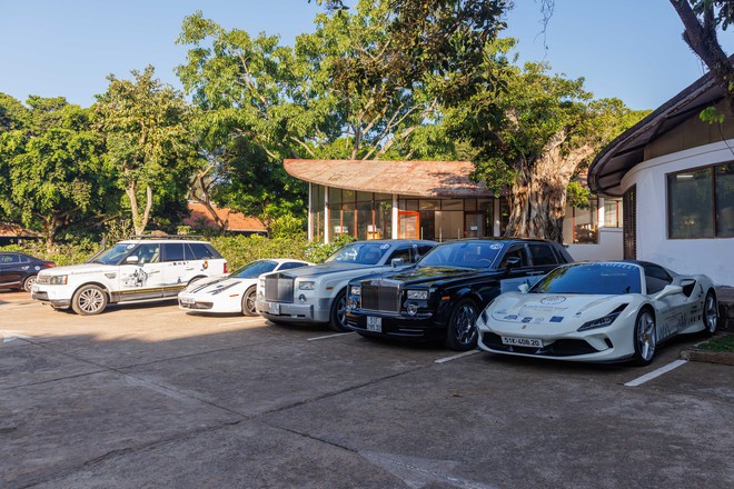 Video 10 ph&uacute;t t&oacute;m gọn gần 3.000km d&agrave;n Range Rover tới T&acirc;y Bắc: Nhiều cung đường khắc nghiệt thử th&aacute;ch sự bền bỉ của cả đo&agrave;n người v&agrave; xe- Ảnh 11.