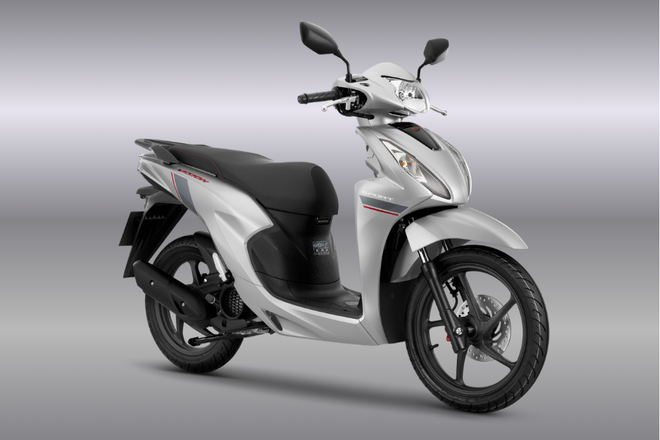 Mua Yamaha Gear 125 hay chọn xe ga 'quốc dân' Honda Vision trong tầm giá 35 triệu đồng, bảng này chỉ ra những khác biệt không phải ai cũng để ý- Ảnh 1. Mua Yamaha Gear 125 hay chọn xe ga 'quốc dân' Honda Vision trong tầm giá 35 triệu đồng, bảng này chỉ ra những khác biệt không phải ai cũng để ý- Ảnh 1.