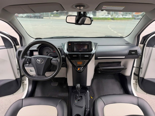 Chiếc Toyota 3 cửa này nhỏ hơn cả VF 3 nhưng bán lại với giá gần 800 triệu đồng, đắt gấp gần 3 lần: Odo khoảng 60.000km, trang bị chỉ ở mức cơ bản- Ảnh 4. Chiếc Toyota 3 cửa này nhỏ hơn cả VF 3 nhưng bán lại với giá gần 800 triệu đồng, đắt gấp gần 3 lần: Odo khoảng 60.000km, trang bị chỉ ở mức cơ bản- Ảnh 4.