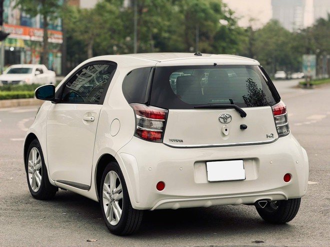 Chiếc Toyota 3 cửa này nhỏ hơn cả VF 3 nhưng bán lại với giá gần 800 triệu đồng, đắt gấp gần 3 lần: Odo khoảng 60.000km, trang bị chỉ ở mức cơ bản- Ảnh 3. Chiếc Toyota 3 cửa này nhỏ hơn cả VF 3 nhưng bán lại với giá gần 800 triệu đồng, đắt gấp gần 3 lần: Odo khoảng 60.000km, trang bị chỉ ở mức cơ bản- Ảnh 3.