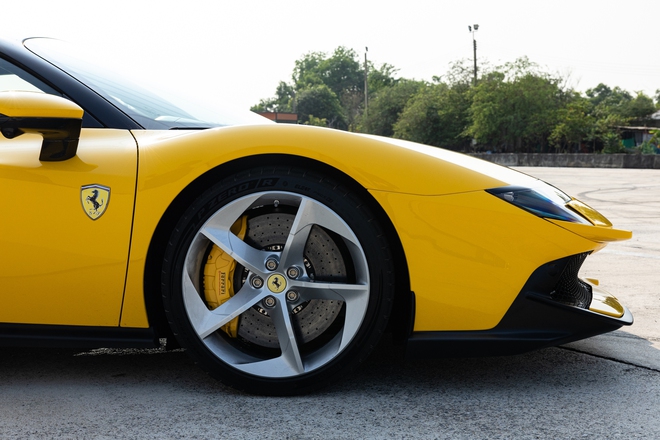 Tôi lái Ferrari 849 Testarossa: Sức cuốn hút của 1.035 mã lực không thể mô tả bằng thông số- Ảnh 18. Tôi lái Ferrari 849 Testarossa: Sức cuốn hút của 1.035 mã lực không thể mô tả bằng thông số- Ảnh 18.