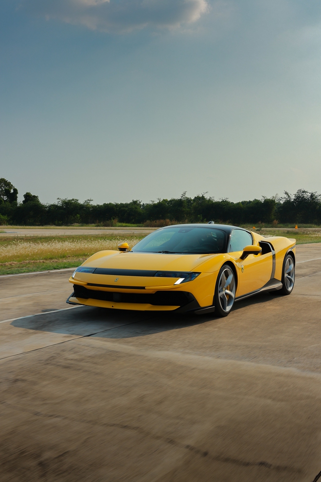 Tôi lái Ferrari 849 Testarossa: Sức cuốn hút của 1.035 mã lực không thể mô tả bằng thông số- Ảnh 5. Tôi lái Ferrari 849 Testarossa: Sức cuốn hút của 1.035 mã lực không thể mô tả bằng thông số- Ảnh 5.