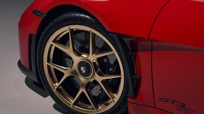 Porsche 911 GT3 S/C tr&igrave;nh l&agrave;ng: Mui trần đ&atilde; đủ lạ, chỉ d&ugrave;ng hộp số s&agrave;n c&ograve;n 'lạ' hơn- Ảnh 9.