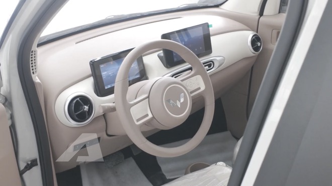 Xem thực tế Wuling Macaron 2026 vừa về đại l&yacute;: 2 m&agrave;n h&igrave;nh, phanh điện tử, ngồi được 4 người lớn- Ảnh 10.