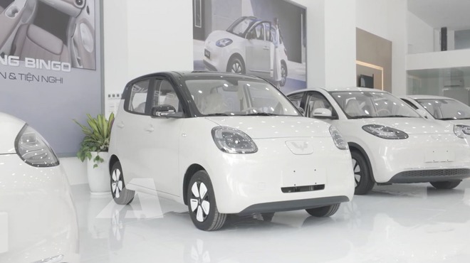 Xem thực tế Wuling Macaron 2026 vừa về đại l&yacute;: 2 m&agrave;n h&igrave;nh, phanh điện tử, ngồi được 4 người lớn- Ảnh 7.