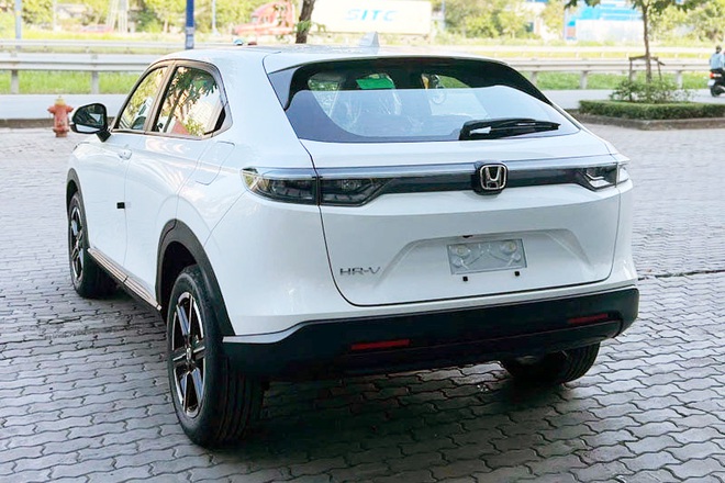 Chọn Mazda CX-5 vừa ra mắt hay Honda HR-V đều bản 'base' gi&aacute; 699 triệu đồng: K&iacute;ch thước, tiện nghi đ&aacute;nh đổi c&ocirc;ng nghệ an to&agrave;n- Ảnh 8.