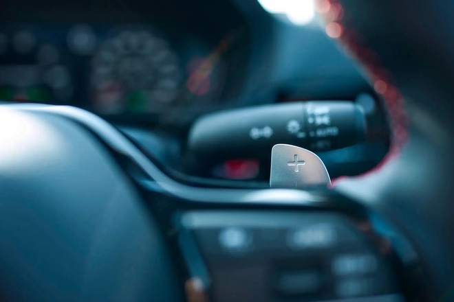 Honda Civic 2026 ra mắt: Bỏ cần số, th&ecirc;m t&iacute;nh năng giả lập như hộp số Porsche- Ảnh 11.