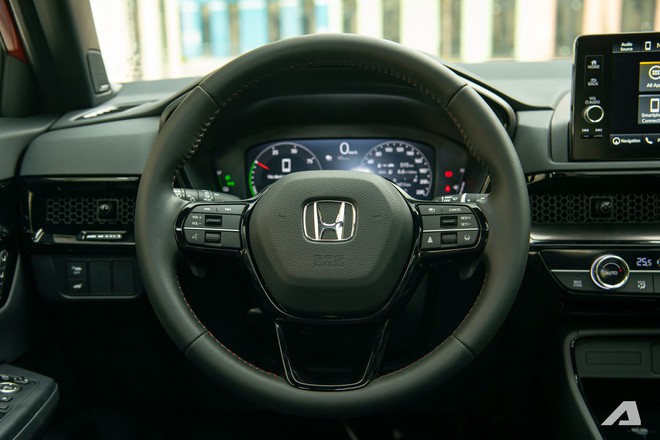 Nh&igrave;n v&agrave;o 5 điều n&agrave;y để hiểu v&igrave; sao Honda CR-V kh&ocirc;ng &lsquo;đ&egrave; gi&aacute;&rsquo; để cạnh tranh như c&aacute;c đối thủ m&agrave; vẫn được nhiều người Việt lựa chọn- Ảnh 11.