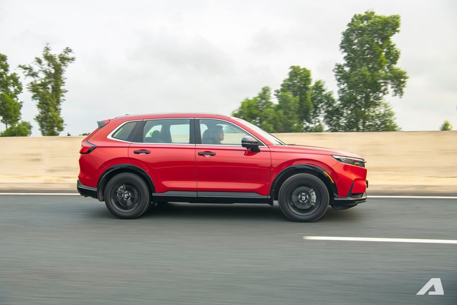 Nh&igrave;n v&agrave;o 5 điều n&agrave;y để hiểu v&igrave; sao Honda CR-V kh&ocirc;ng &lsquo;đ&egrave; gi&aacute;&rsquo; để cạnh tranh như c&aacute;c đối thủ m&agrave; vẫn được nhiều người Việt lựa chọn- Ảnh 3.