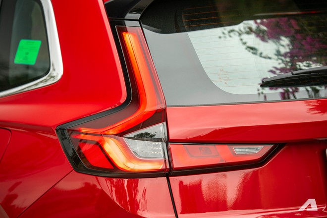 Nh&igrave;n v&agrave;o 5 điều n&agrave;y để hiểu v&igrave; sao Honda CR-V kh&ocirc;ng &lsquo;đ&egrave; gi&aacute;&rsquo; để cạnh tranh như c&aacute;c đối thủ m&agrave; vẫn được nhiều người Việt lựa chọn- Ảnh 19.