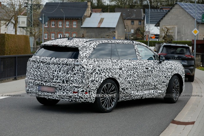 Lexus TZ - SUV 7 chỗ động cơ điện mới lộ diện tr&ecirc;n đường với d&aacute;ng như Highlander- Ảnh 3.