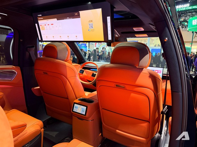 Cận cảnh Lynk & Co 900 sắp b&aacute;n tại Việt Nam: Thiết kế, tiện nghi như SUV hạng sang, nhiều c&ocirc;ng nghệ vận h&agrave;nh, an to&agrave;n ti&ecirc;n tiến- Ảnh 4.